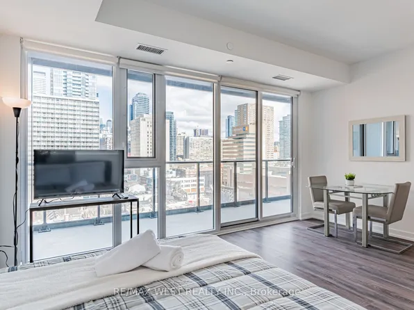 20 Edward St, Toronto, ON