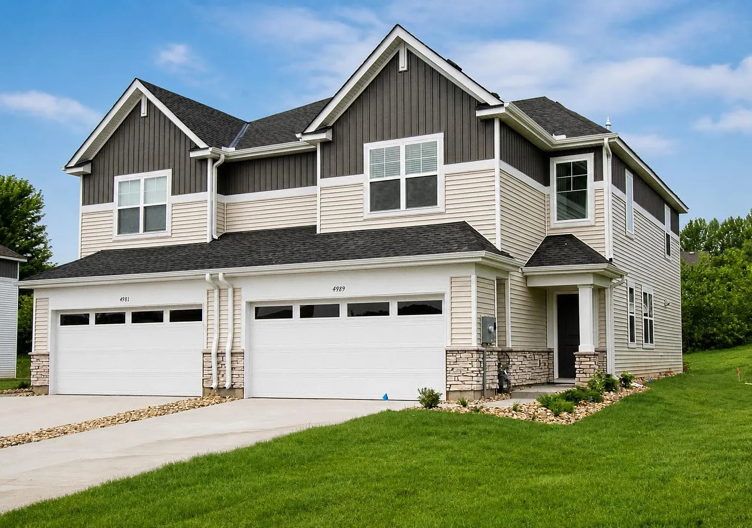 Brand New Construction - Pristine, Bright NW Townhome! — Photo 1