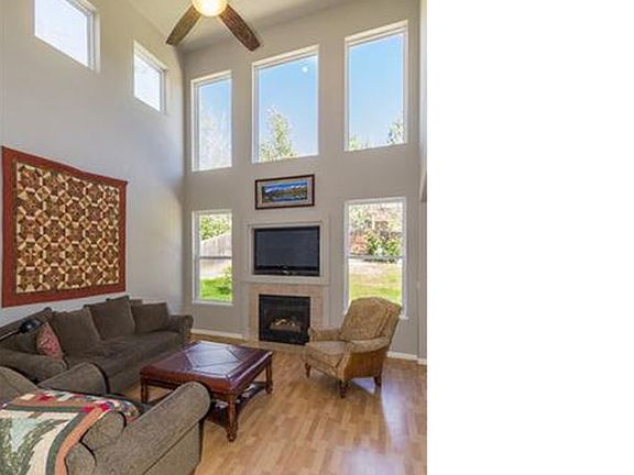 4th image of 8211 Radcliff Dr