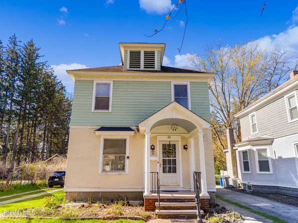 22 Washington Road, Scotia, NY 12302