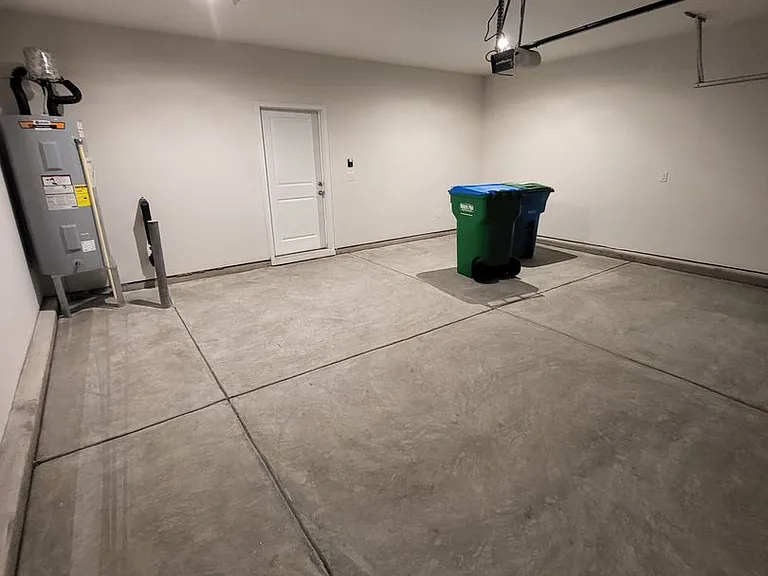 465 Cranford Dr — Photo 11