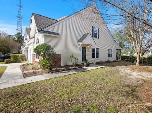 1005 Yellow Hawthorn Cir, Summerville, SC 29483