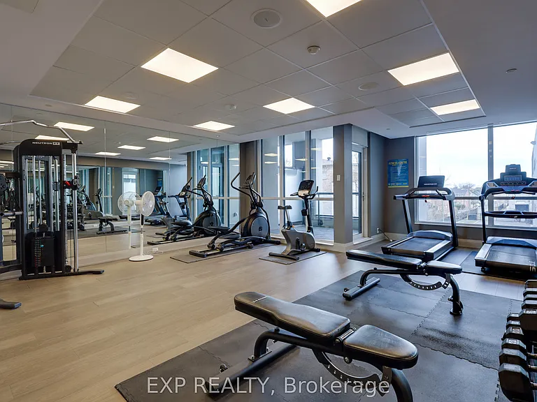 8 Trent Ave #410 — Photo 17