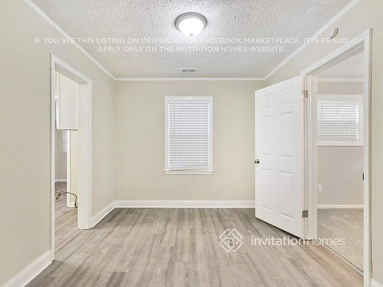 1372 E Forrest Ave — Photo 12