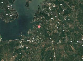 23 Hummingbird Cir, Brookeland, TX 75931