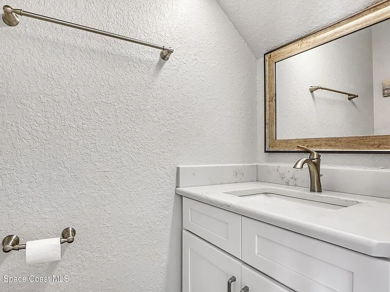 8309 Rosalind Ave — Photo 25