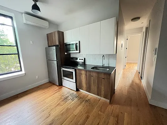 Rented by Evergreen Realty & Investments | media 1