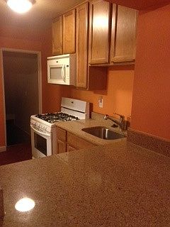 Kitchen and breakfast bar
