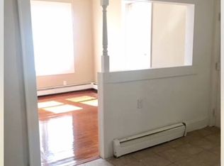 840 Howard Ave APT 2, Bridgeport, CT 06605