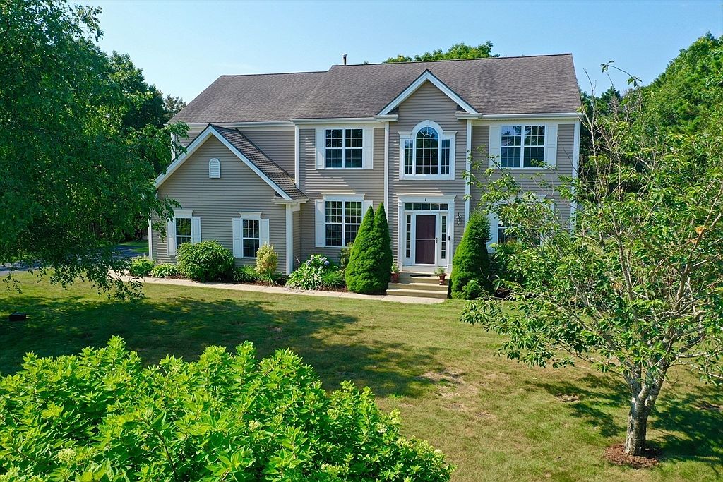 5 Beatrice Ave, Plymouth, MA 02360 MLS 73266350 Zillow