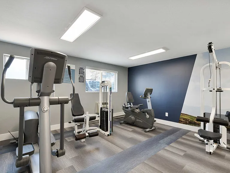 Park Place at Expo Apartments — Photo 14
