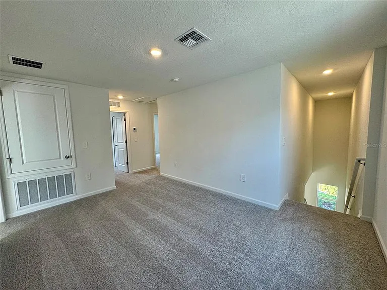 405 Kayden Cv — Photo 19