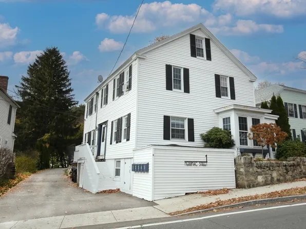 1 Merrimac St APT 4, Amesbury, MA 01913