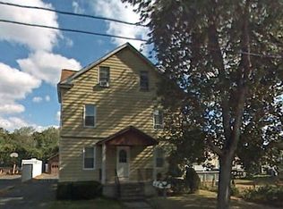 52 Kent St, Plainville, CT 06062