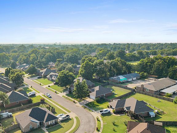 4th image of 5316 Richmond Dr