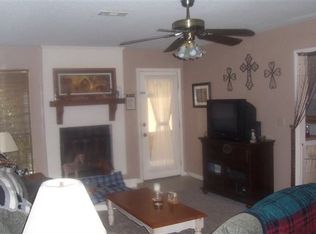 127 Crystal Dr, Ozark, AL 36360