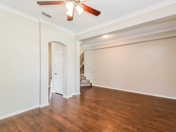 5th image of 6176 Galloway Ln
