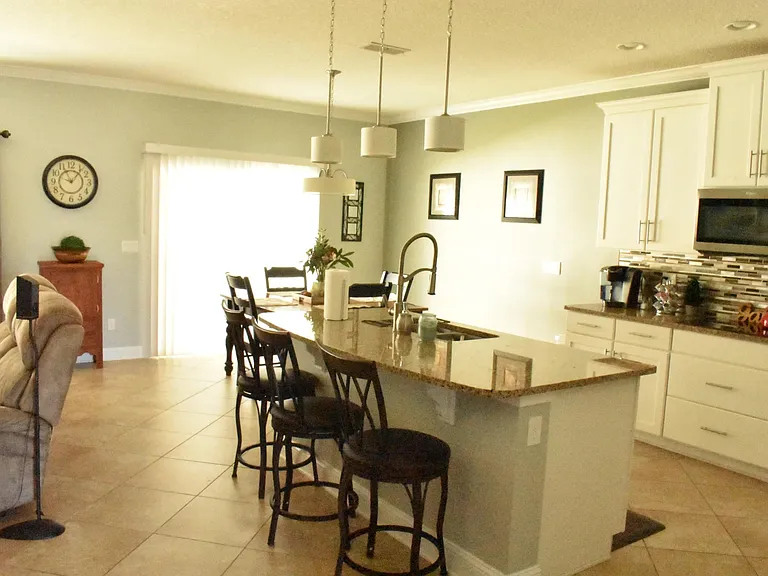 11156 Lake Bluff Rd — Photo 5