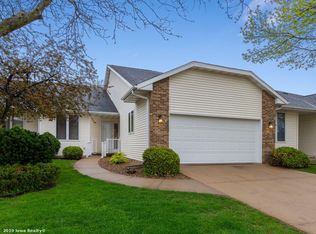 3013 Tiperary Dr NE, Cedar Rapids, IA 52402