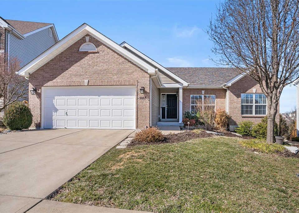 1st image of 3005 Kingsridge Manor Dr