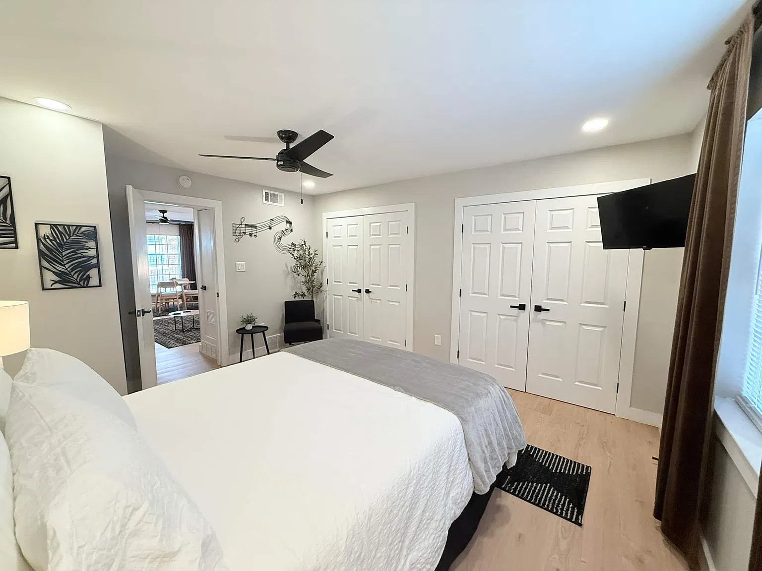 156 Clark Pl — Photo 4