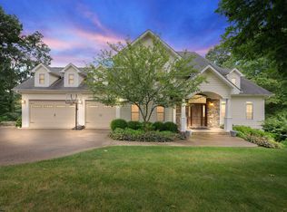 2014 Ices Ferry Dr, Morgantown, WV 26508