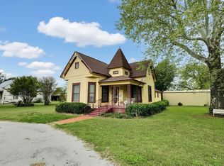 300 S Miller St, Rising Star, TX 76471