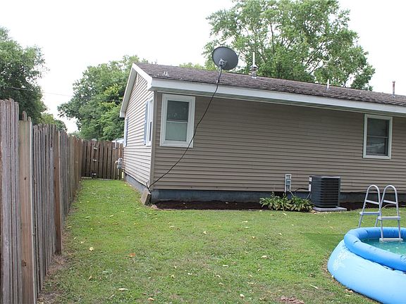 5th image of 510 W Hunter St