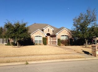 308 Canterbury Dr, Woodway, TX 76712