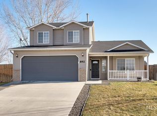 892 Conquest Ct, Middleton, ID 83644