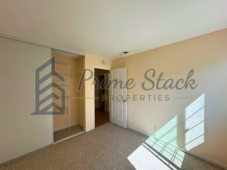 34443 Colville Pl — Photo 13