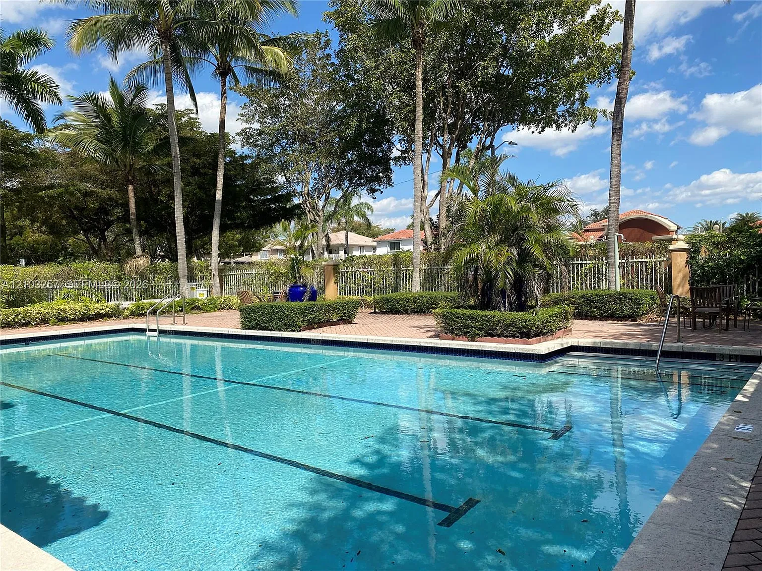 The Gates At Doral Isles — Photo 4