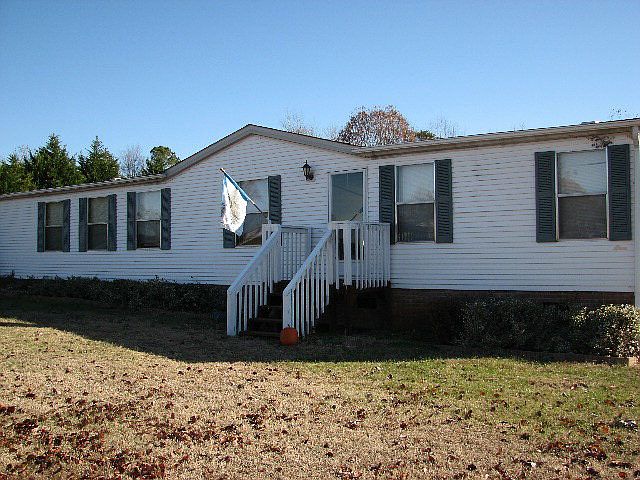 1st image of 155 Oliver Dr