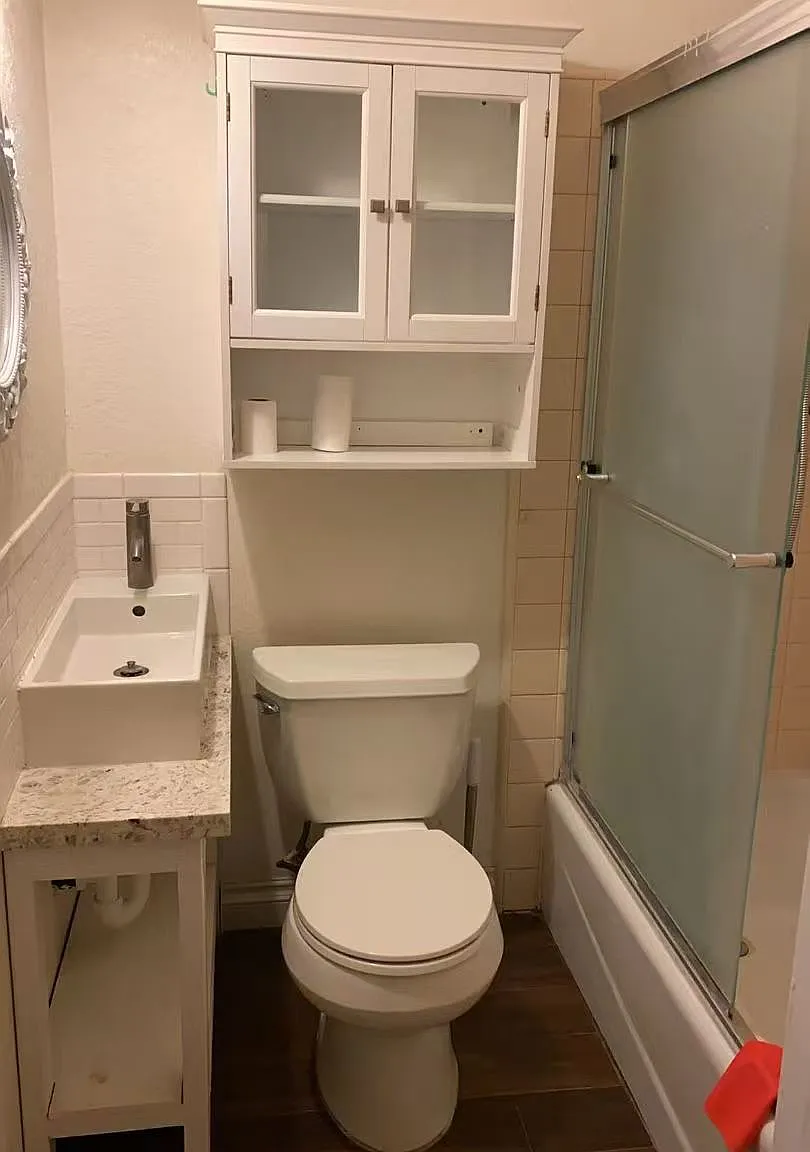 1 bed, 2303 sqft, $900 — Photo 4
