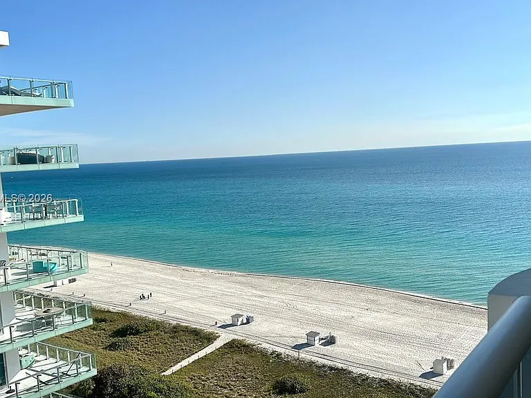 5757 Collins Ave #2207 — Photo 29