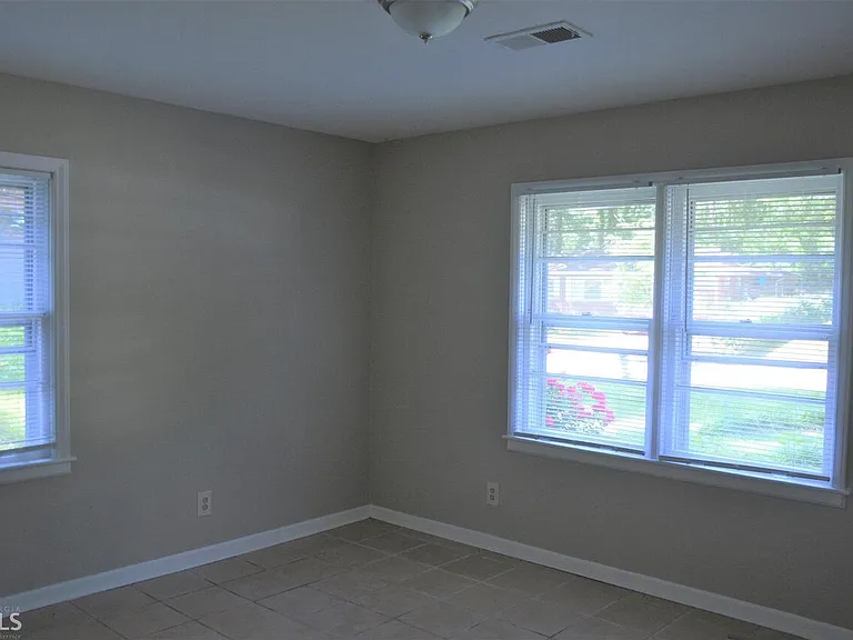 2336 Bonner Rd — Photo 8