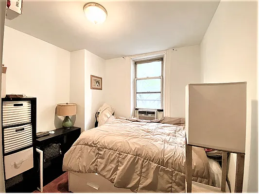 Rented by Ideal Properties Group | media 4