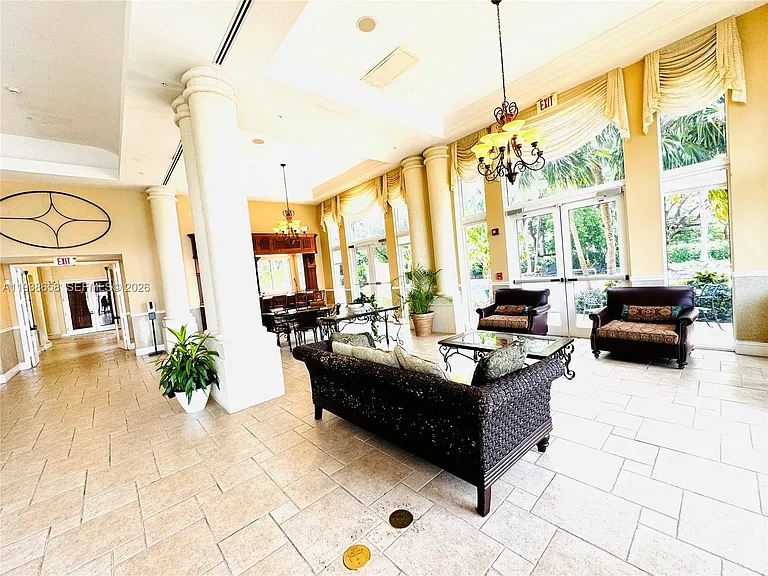 17150 N Bay Rd #2412 — Photo 19