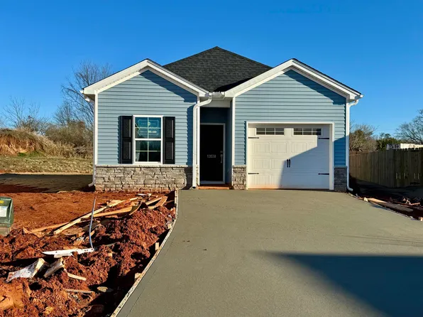 12038 Lansbury Dr, Inman, SC 29349