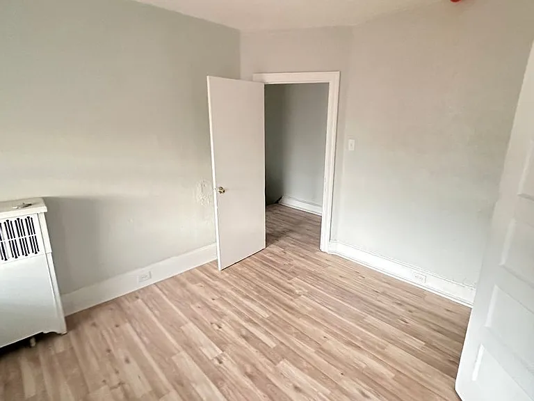 4950 Walnut Street — Photo 8