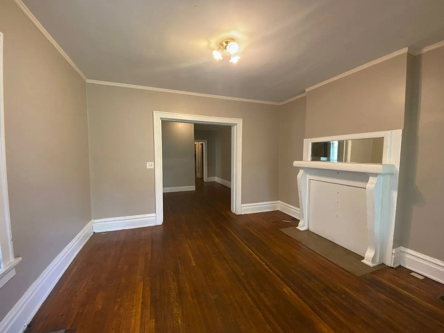 E 18th Ave 323-325 CR — Photo 3