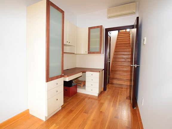 5th image of 164 President St Unit 3