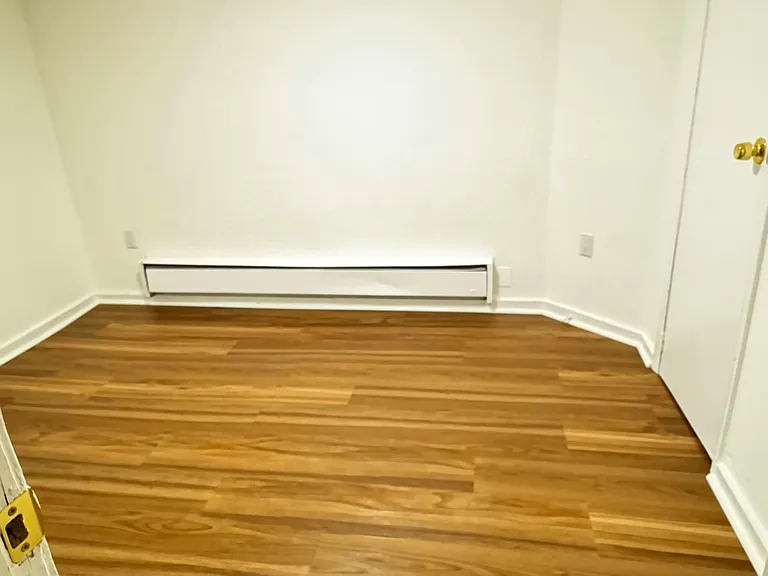 684 Parker St #1 — Photo 5