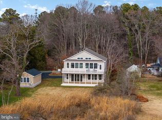 5918 Sneed Dr, Deale, MD 20751