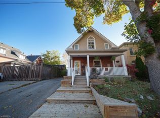 35 Murray St, Brantford, ON N3S 5N4