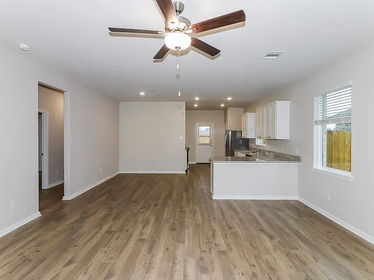 7603 Tipton Meadow Way — Photo 6