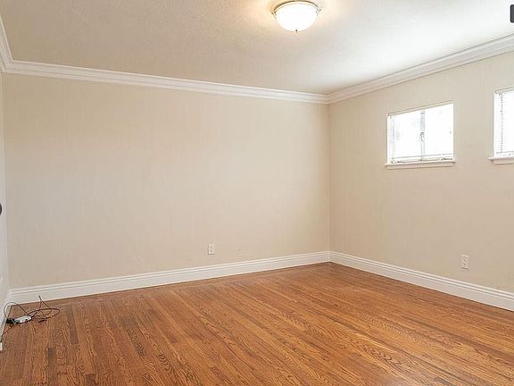 2nd image of 1008 47th St