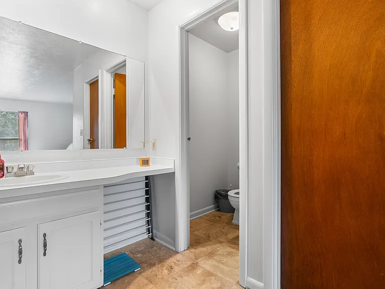 Creekside Terre Apartments — Photo 44