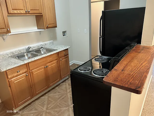 8771 Desoto Dr — Photo 6