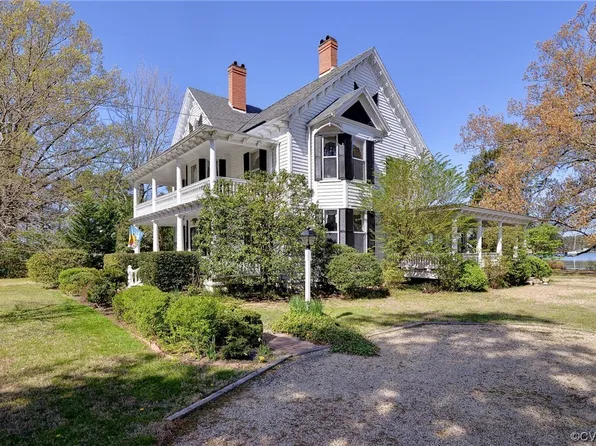 992 Williams Wharf Rd, Mathews, VA 23109